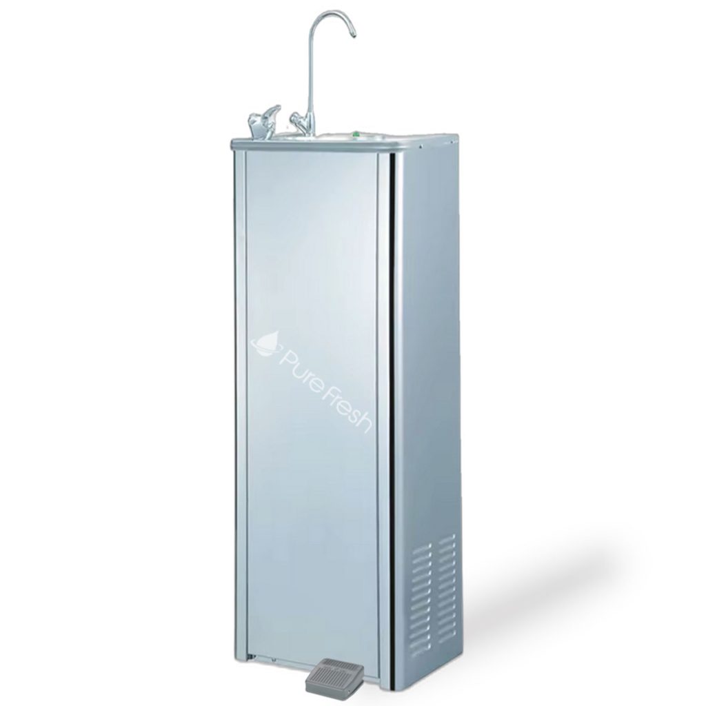 http://FONTAINE%20A%20EAU%20AQUAFRESH%20EN%20INOX%20AVEC%20PEDALE